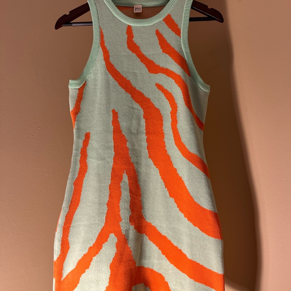 Kiwi & Co  🥝 / Green and Orange Zebra Print Mini Dress